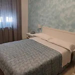 Costa فندق باري