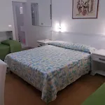 Costa 2* باري