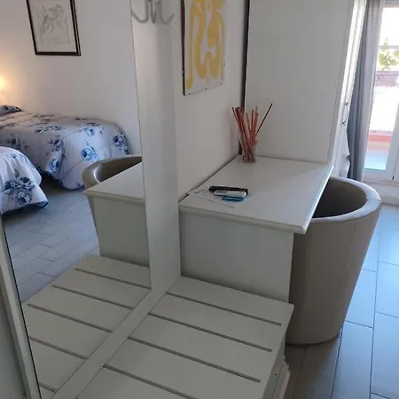 Costa Bari